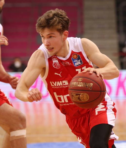 多次在新疆 多次在新疆