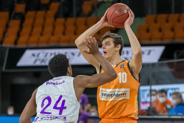 为了在对阵 为了在对阵